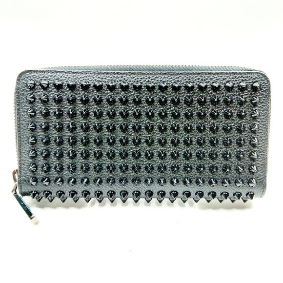 Christian Louboutin Long Wallet Black Leather mon-372-091125